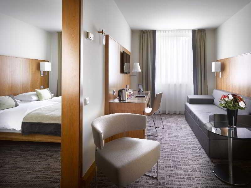 K+K Hotel Am Harras Мюнхен Экстерьер фото