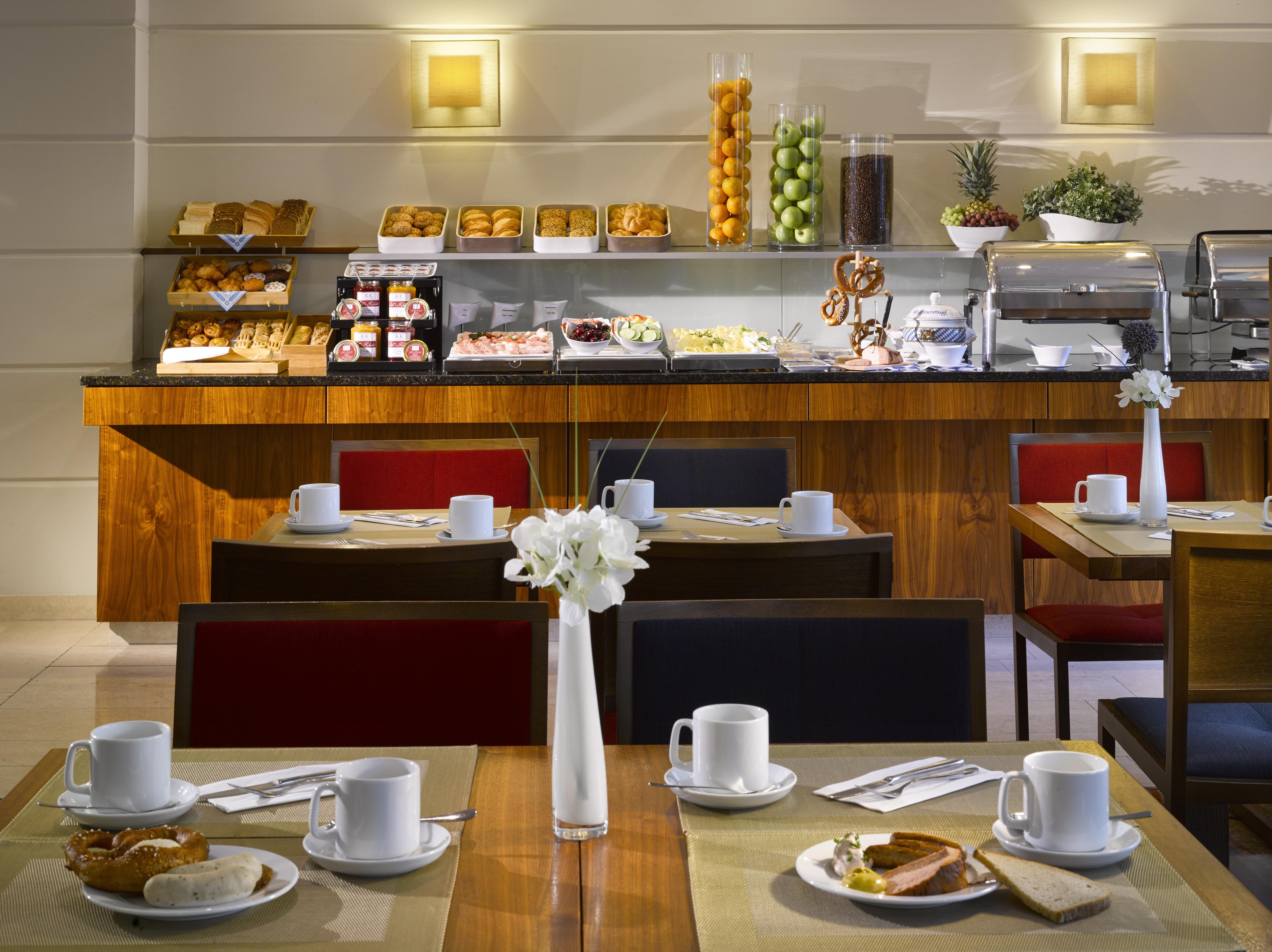 K+K Hotel Am Harras Мюнхен Экстерьер фото
